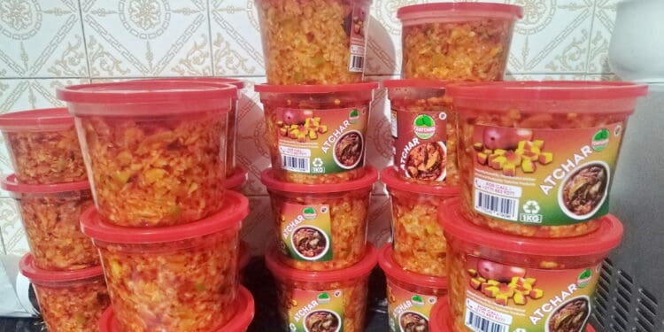 Mangoe farmers in Limpopo are cashing in on the high demand from the booming atchaar industry. Photo. Facebook