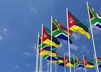 South African and Mozambican flags fly together, reflecting the countries’ renewed commitment to deeper tourism cooperation and regional growth.