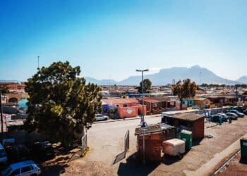 Siviwe Township Tours opens a window into community, creativity and resilience, giving visitors an authentic sense of place and identity.