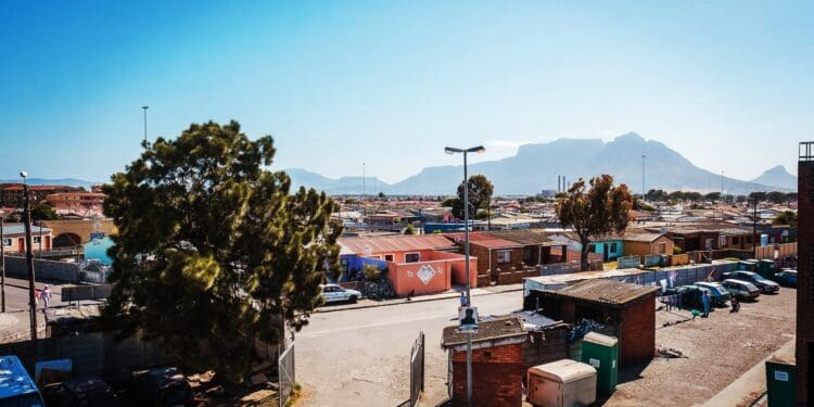 Siviwe Township Tours opens a window into community, creativity and resilience, giving visitors an authentic sense of place and identity.